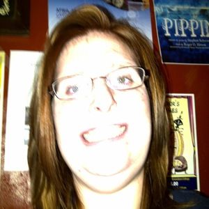 Meet your Posher, Jenifer